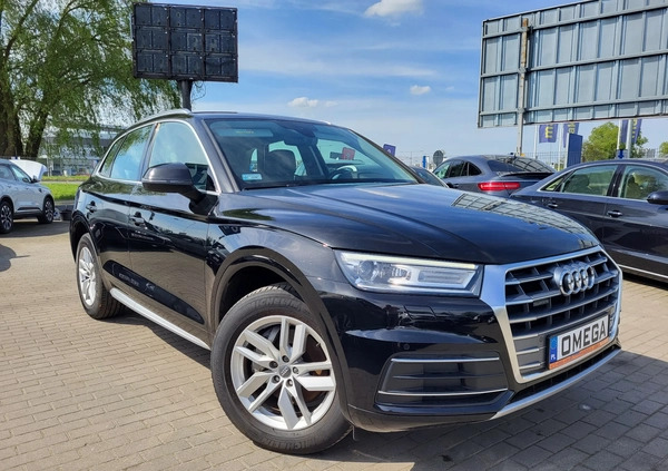 Audi Q5 cena 155000 przebieg: 70000, rok produkcji 2019 z Bieruń małe 172